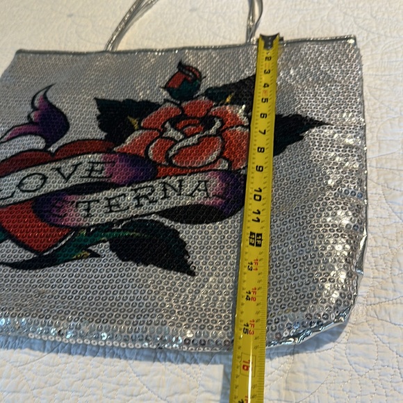 NWT Ed Hardy True Love Silver tote bag - Picture 13 of 13